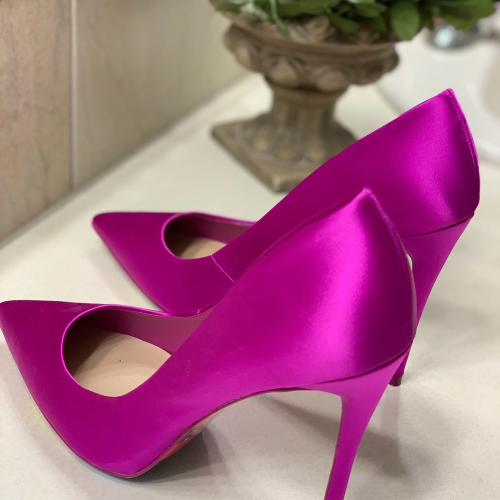 Aldo bright fusia heels.